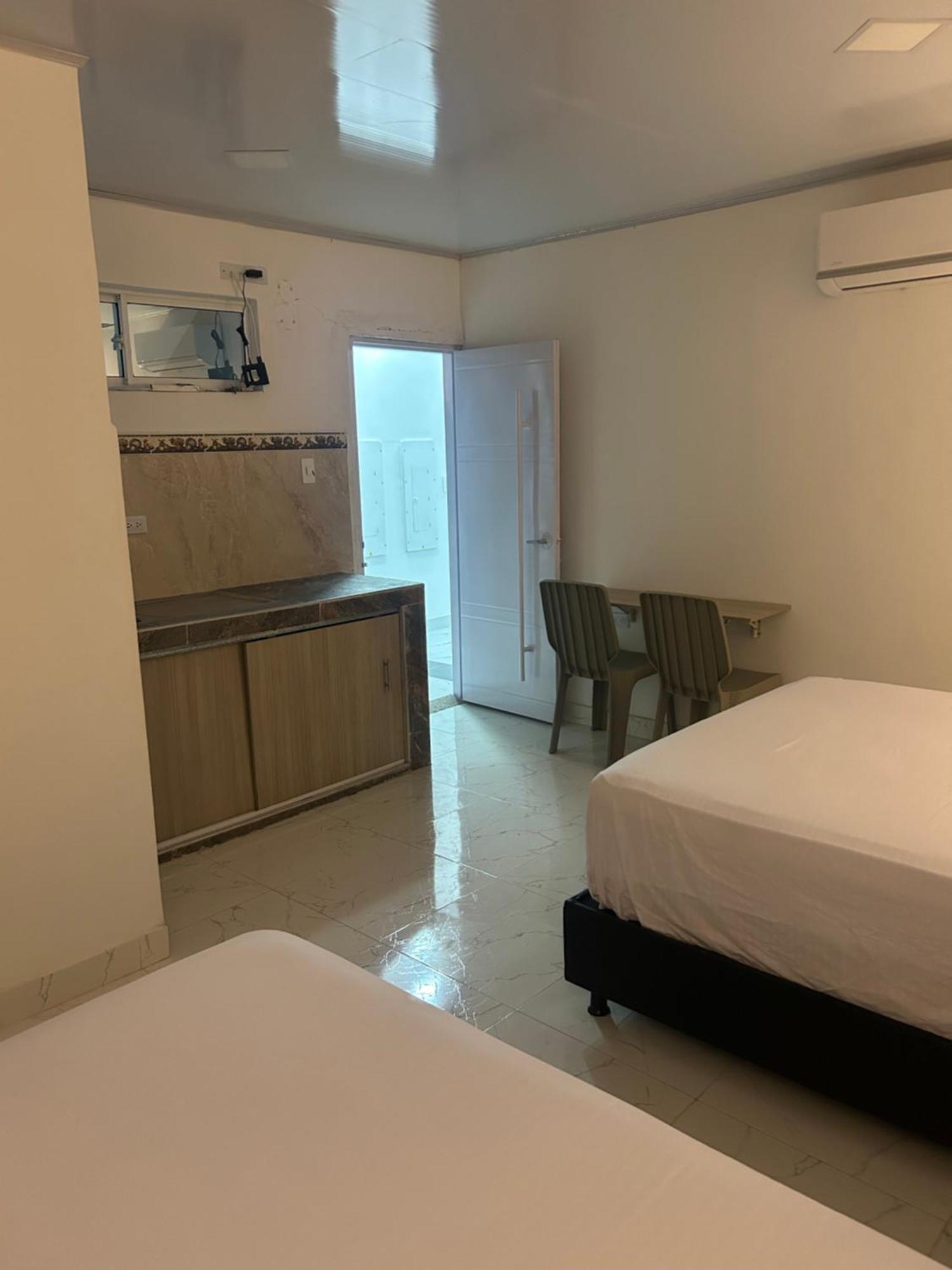 Hotel Brisas Del Mar ซันตามาร์ตา ภายนอก รูปภาพ